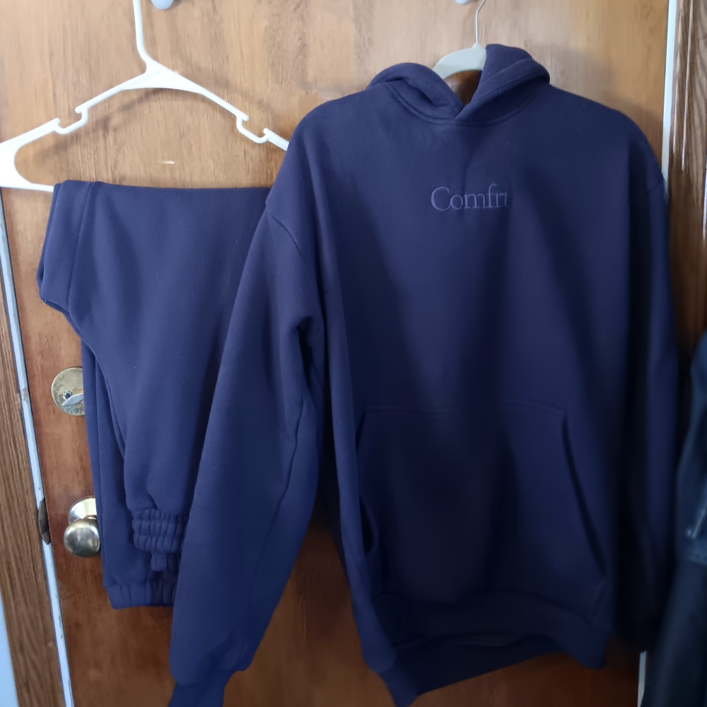 Comfrt Blackberry   Hoodie and Sweatpants Set